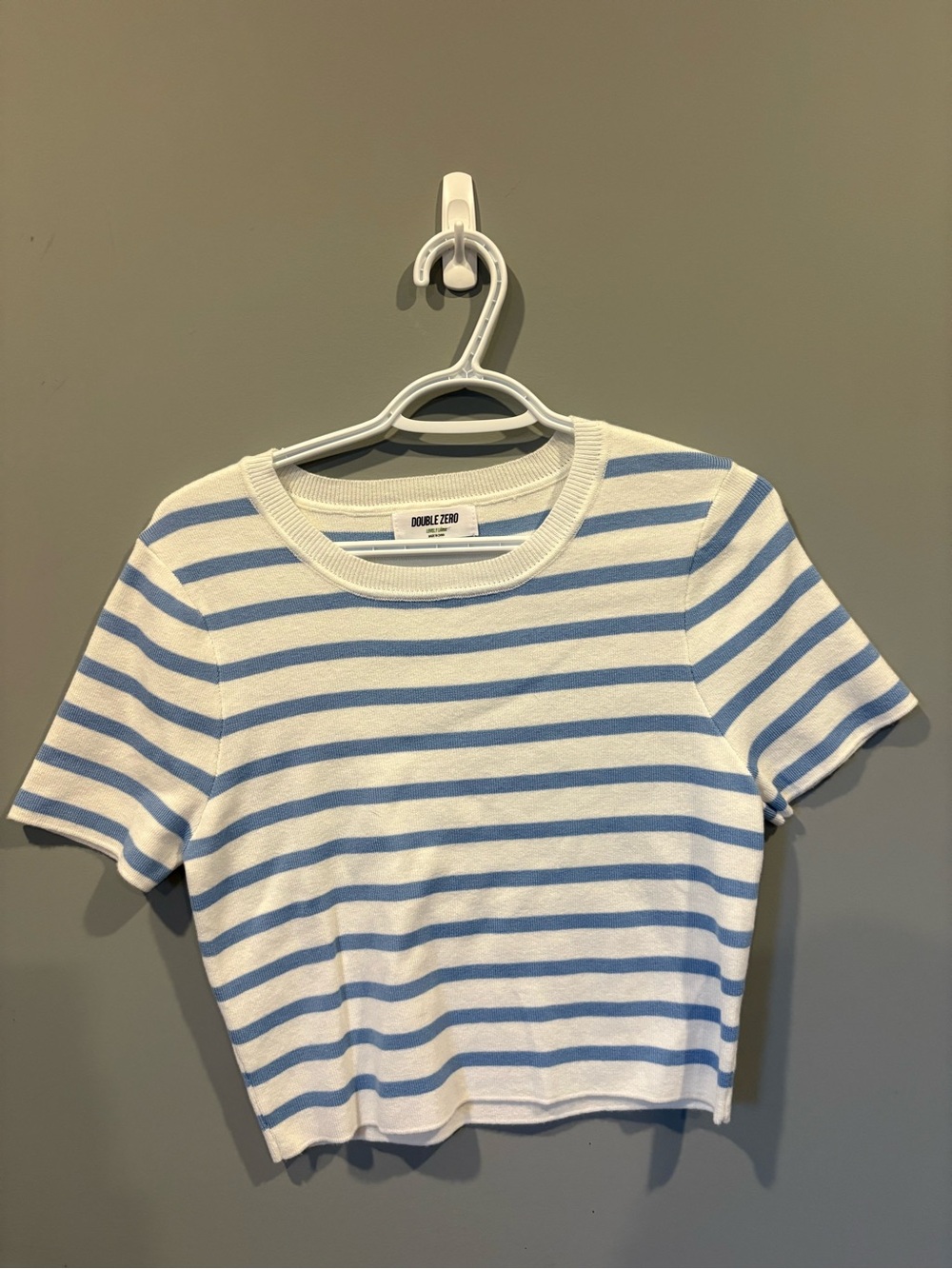 Double Zero White and Light Blue Striped Short Sleeve Tee